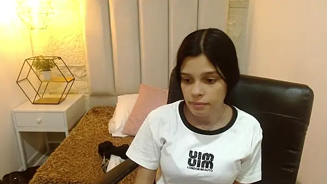 mia velvetk online show from 04.09.26