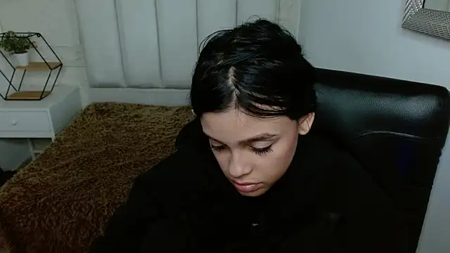 mia velvetk online show from 04.11.26