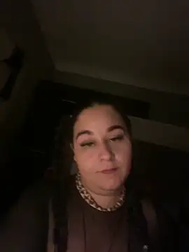 Szandra26 online show from 04.13.26