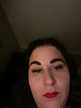 Szandra26 online show from 04.15.26