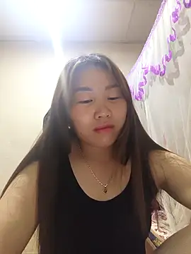 Snapshot of he-se-kin chatting on 04.16.26 he-se-kin online show from 04.16.26