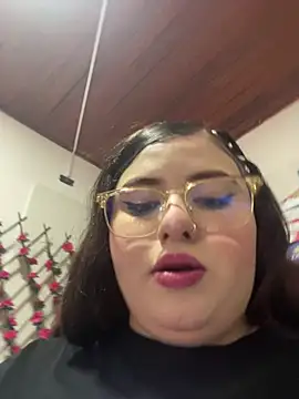 kitty  pinnk online show from 03.29.26