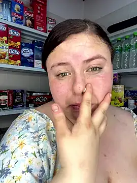 kitty  pinnk online show from 04.02.26