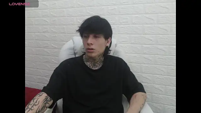 naty 18 online show from 04.02.26