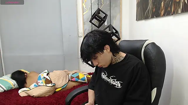 naty 18 online show from 04.11.26