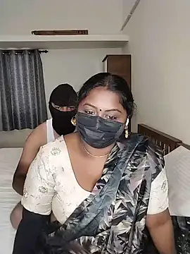 Snapshot of Tamil-Dhara chatting on 07.23.26 Tamil-Dhara online show from 07.23.26
