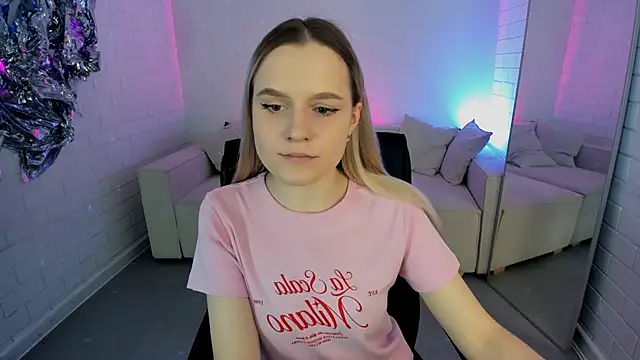 SherriButlers online show from 04.03.26