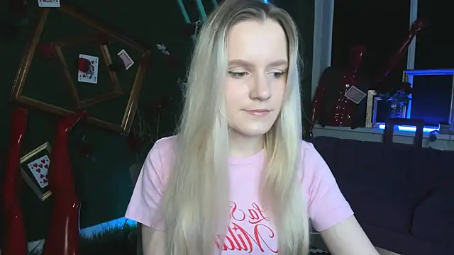 SherriButlers online show from 04.09.26