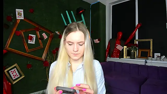 SherriButlers online show from 04.16.26