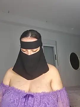 Big as-big online show from 04.12.26