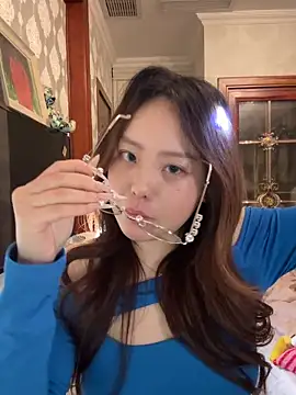 thelittlexx online show from 04.01.26