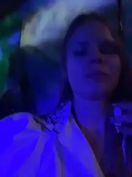 MaryMathews online show from 04.17.26