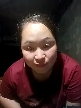 Snapshot of Smile-x chatting on 03.27.26 Smile-x online show from 03.27.26