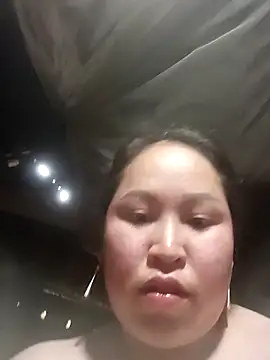 Snapshot of Smile-x chatting on 03.28.26 Smile-x online show from 03.28.26