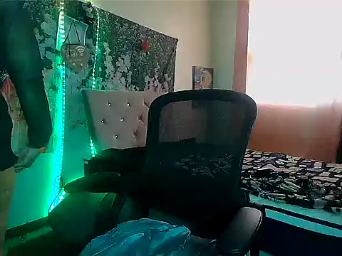 Fetishjoiqueen online show from 04.03.26