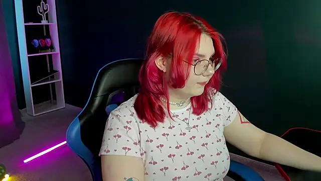 Snapshot of Alice_Kitagawa chatting on 04.02.26 Alice Kitagawa online show from 04.02.26