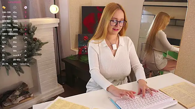 BeckiHoffer online show from 04.13.26