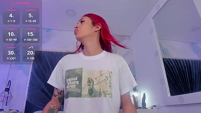 Derieri Blush online show from 04.12.26