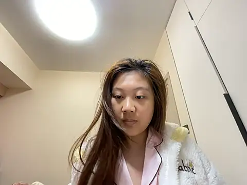 tutu512 online show from 04.04.26