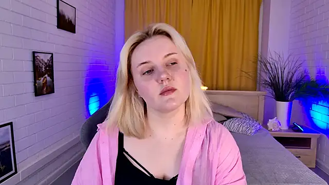 KathyBriggs online show from 04.01.26