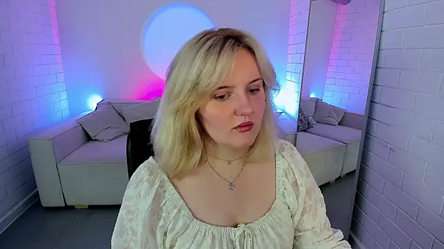 KathyBriggs online show from 04.11.26