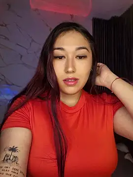 Sarah Bloom online show from 04.16.26