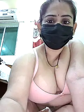 Snapshot of sonalidey5564 chatting on 06.18.26 sonalidey5564 online show from 06.18.26