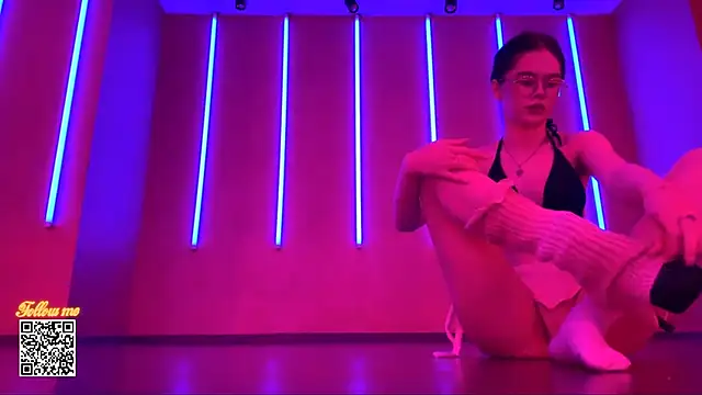 DorothyJones online show from 04.09.26