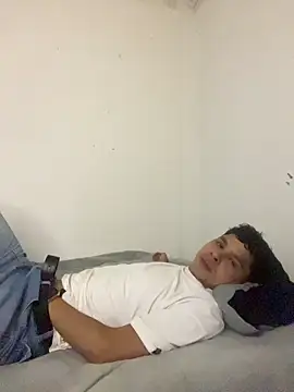 KingAdrian  online show from 04.12.26