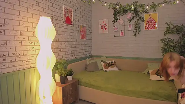 miraiakik online show from 04.15.26