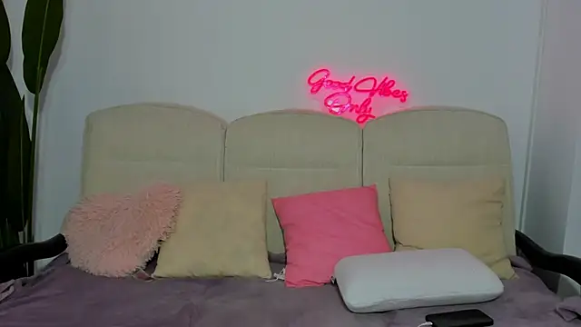 Cassy-Foxy online show from 04.04.26