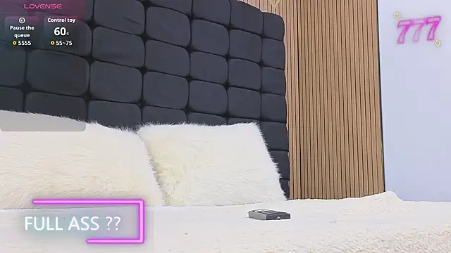 messy-saray online show from 04.01.26