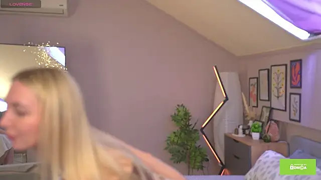 Sweety Becky online show from 04.14.26