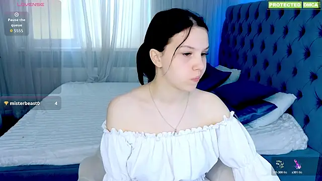 DarkAdelina online show from 04.17.26