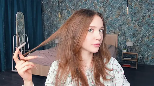 Snapshot of SharriSang chatting on 06.06.26 SharriSang online show from 06.06.26