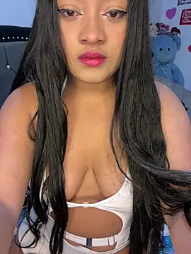 Saraa M online show from 04.11.26