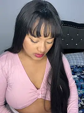 Saraa M online show from 04.16.26