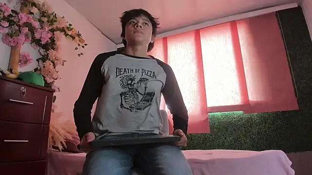 Max gold online show from 04.04.26