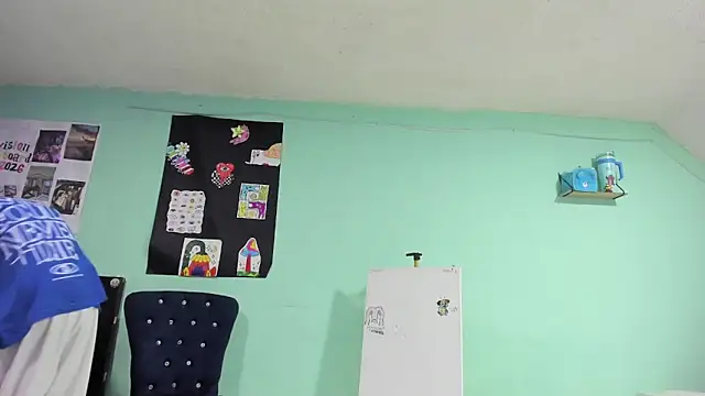 TYLERhHOT2005 online show from 04.06.26