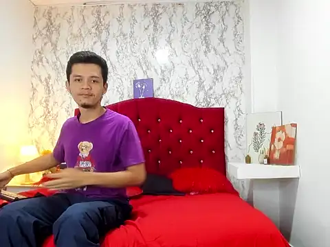 Snapshot of Alejandra_and_James_ chatting on 03.30.26 Alejandra and James online show from 03.30.26