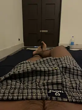 like a nud online show from 04.01.26