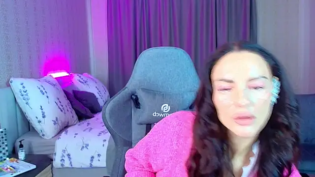 MalenaBelucci  online show from 04.06.26