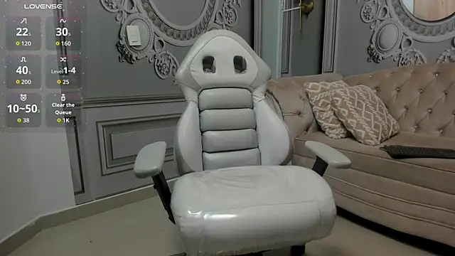 Andeuw   online show from 04.12.26