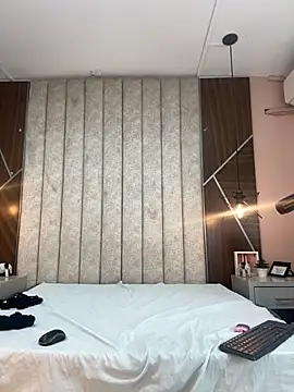 CAROLYNFOSTER online show from 04.13.26