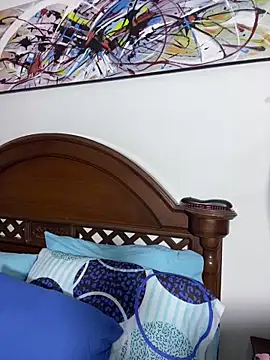 victoria luxx  online show from 04.07.26