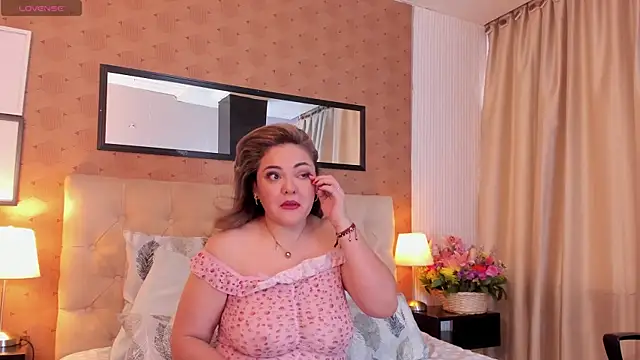 Snapshot of Natashablade__ chatting on 04.07.26 Natashablade online show from 04.07.26