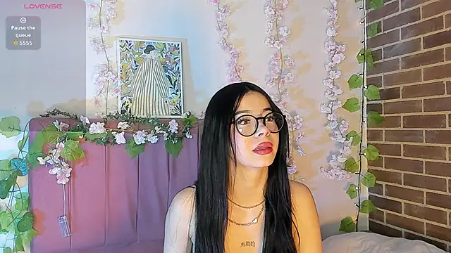 megan n online show from 03.31.26