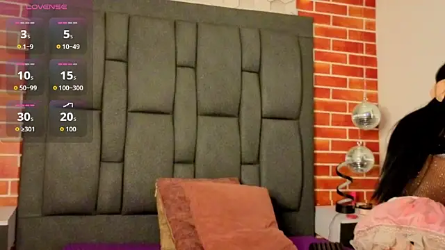 luxuryheavenn online show from 04.06.26