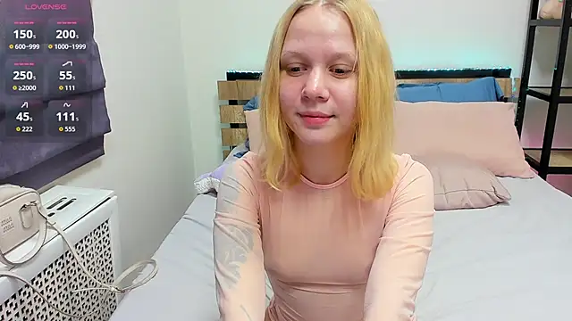 Sugar Kisses  online show from 04.08.26