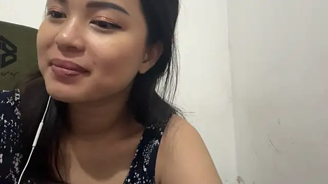 ChristenaShogren online show from 04.15.26